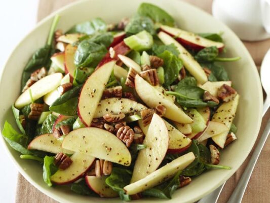 Apple-Pecan Salad